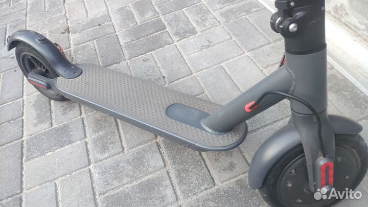 Электросамокат xiaomi m365 pro