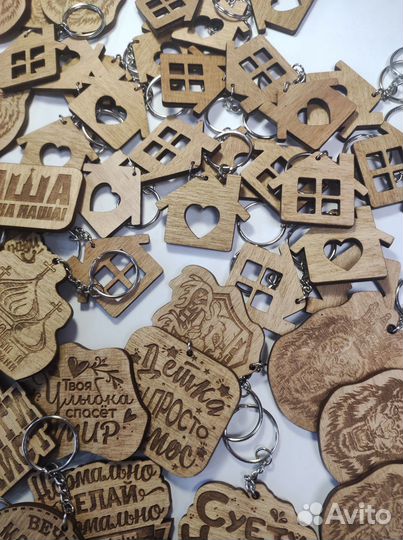 Брелки оптом от производителя из дерева 60шт