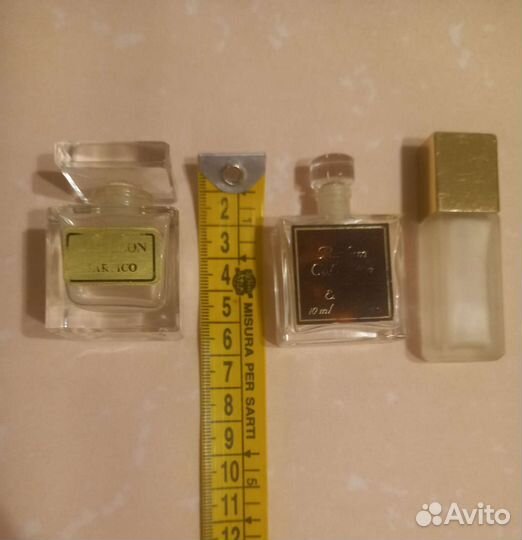 Пустые флаконы винтажных духов времен СССР