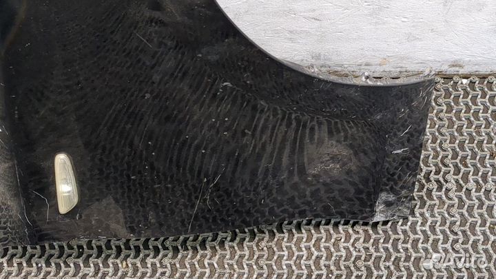 Крыло BMW 1 E87, 2010