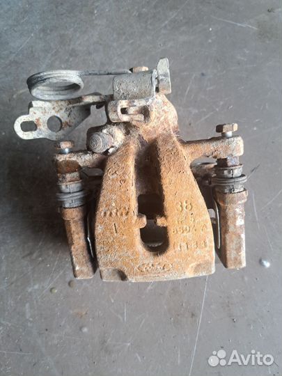 Суппорт задний Ford Mondeo