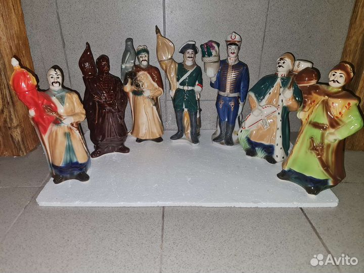 Штоф фарфоровый