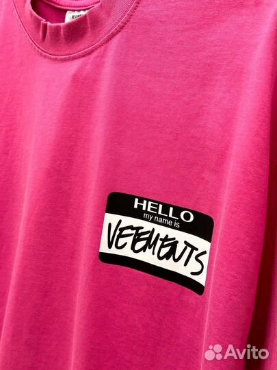 Редкая футболка Vetements Hello оверсайз 2 цвета