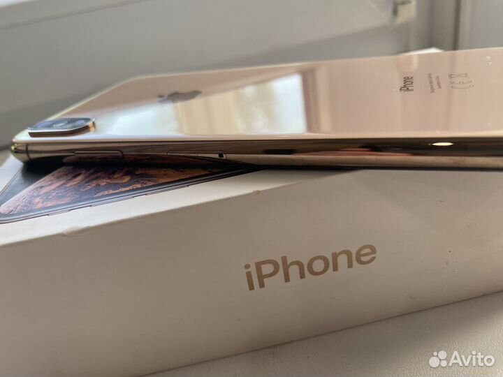 iPhone Xs Max, 64 ГБ