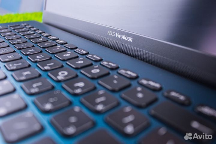 Ноутбук Asus i5/8Gb/SSD 256Gb