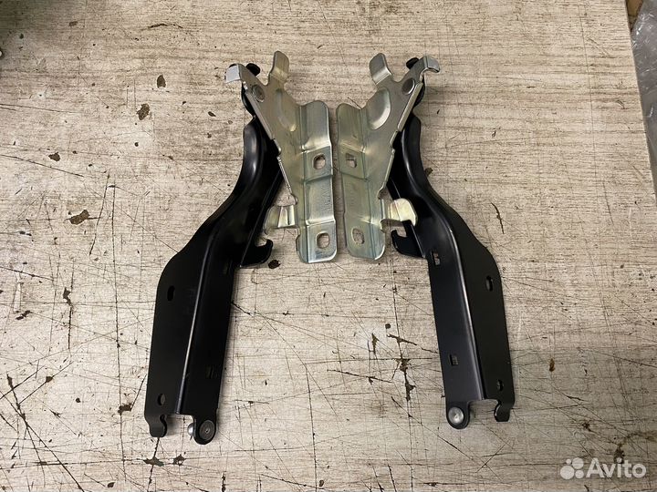 Infiniti FX S51 Петли капота новые оригинал