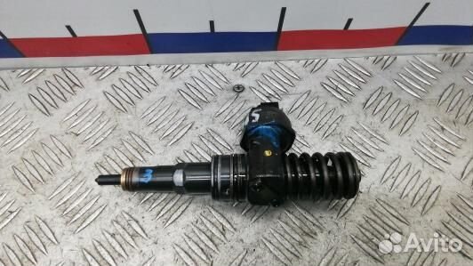 Форсунка дизельная audi A4 B6 (SML21AL03)