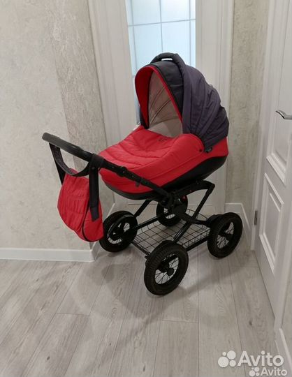 Коляска Tutis Zippy Classic 2 в 1