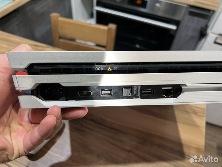 Sony playstation 4 PS4 pro 1tb