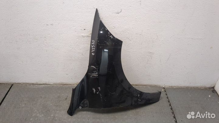 Крыло Renault Megane 3, 2010