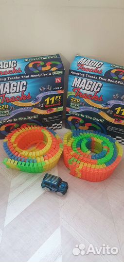 Трасса с машинкой Magic tracks