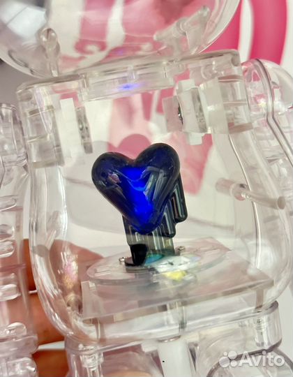 Игрушка bearbrick прозрачный