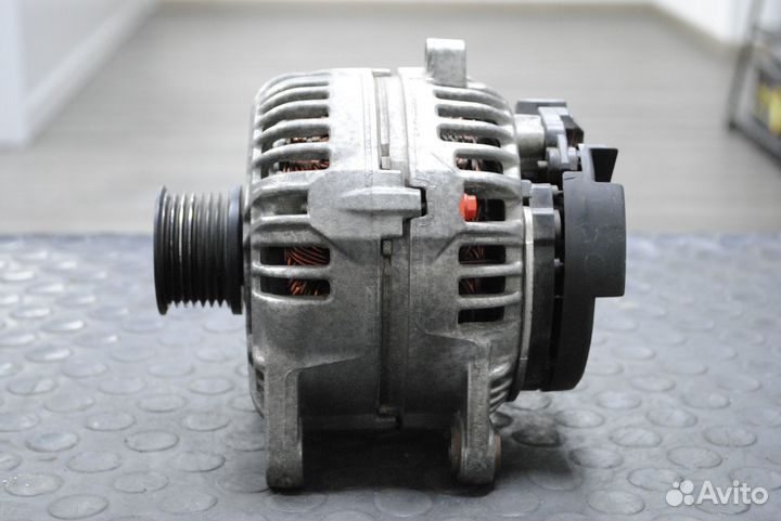 Генератор Renault Laguna 2.0, Megane 1.9 DCi б/у