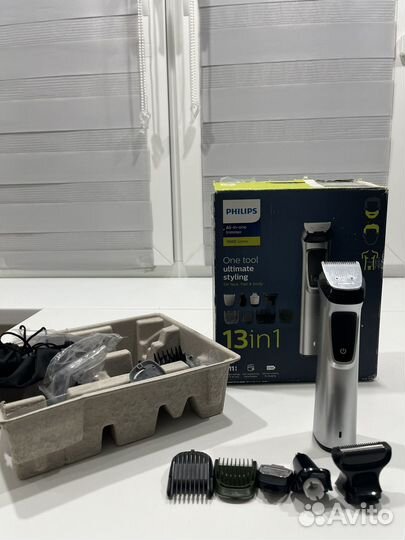 Триммер Philips Multigroom Series 7000 MG7715