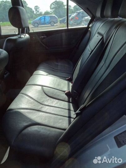 В разборе mercedes w210 e55 amg