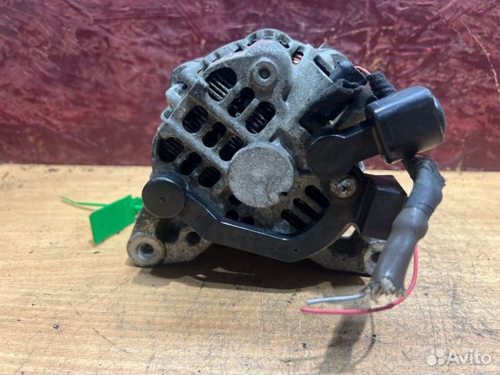 Генератор Mitsubishi Pajero 3 4M41 -3.2 дизель б/у