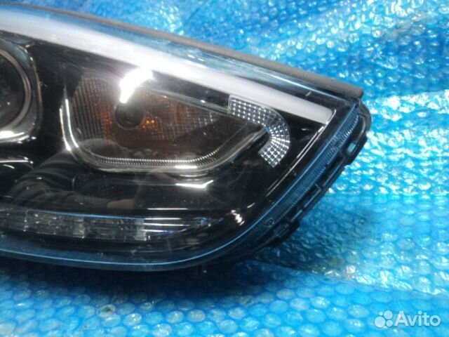 Фара Правая Hyundai ix35 ксенон с дхо 92102-2yxxx