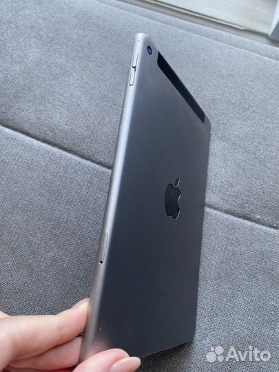 iPad mini 4 cellular+wifi 32гб