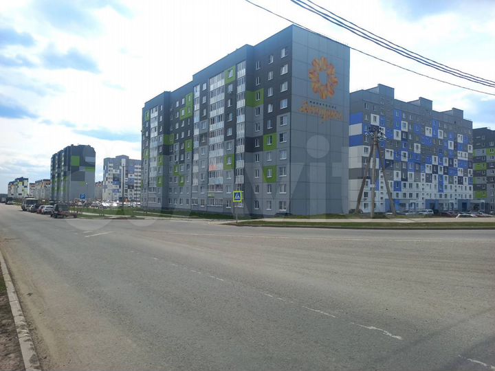 2-к. квартира, 58 м², 2/10 эт.