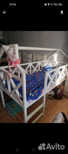 Кроватка домик