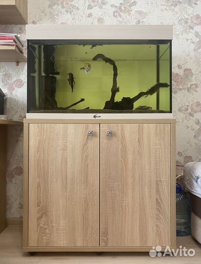 Аквариум на 125 л с тумбой