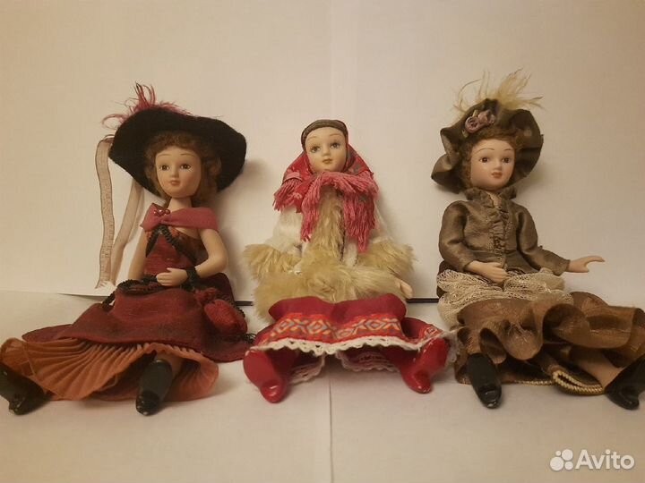 Куклы фарфоровые коллекционные