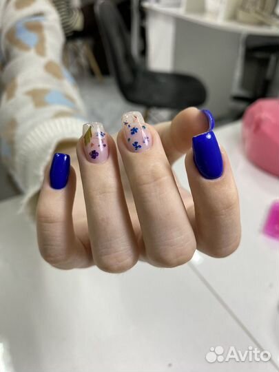 Маникюр и педикюр