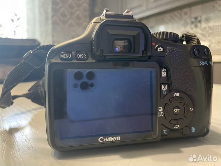 Зеркальный фотоаппарат canon 550d