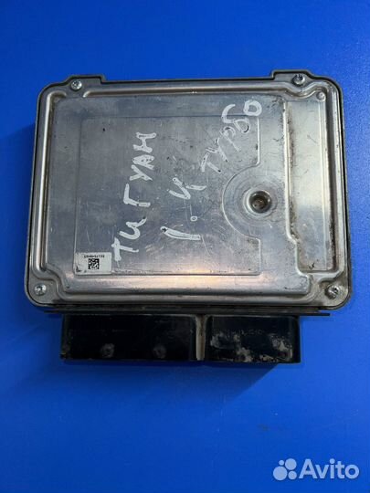 Блок управления двигателем Volkswagen Tiguan 1.4 T