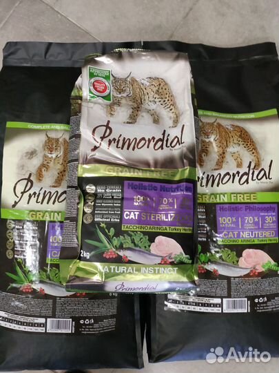 Корм сухой холистик Primordial для собак и кошек