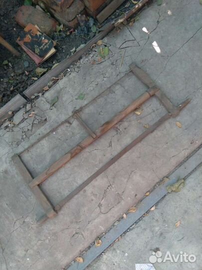 Пила старинная