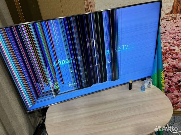 Телевизор на запчасти