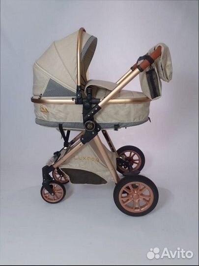 Детская прогулочная коляска