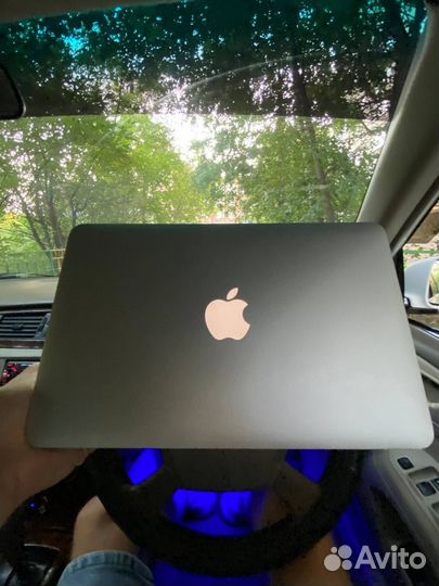 Apple MacBook air 11