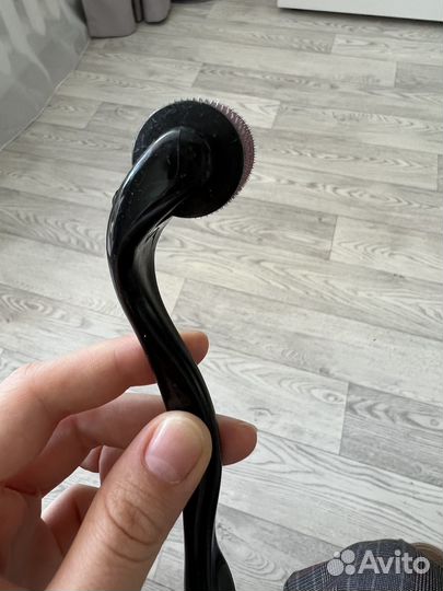 Мезороллер для лица/Роллер для роста бороды