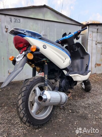 Скутер Racer 50 кубов