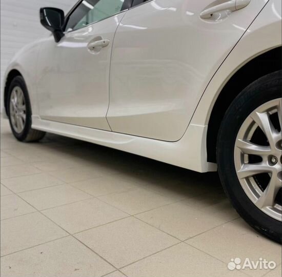 Пороги декоративные (накладки) Mazda 3/Axela BM