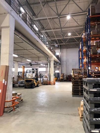 Торговая площадь, 3000 м²