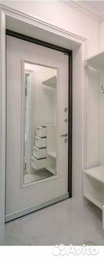Дверь входная металлическая с зеркалом 1921