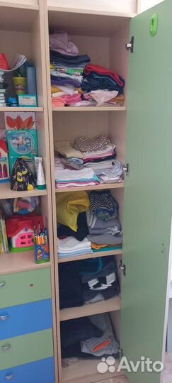 Стеллаж в детскую