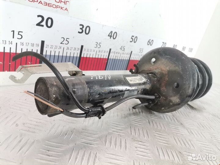 Стойка для Volkswagen Golf 4