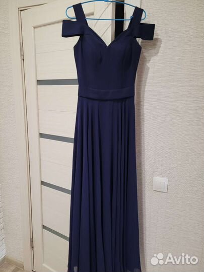 Вечернее платье в пол размер 40-42