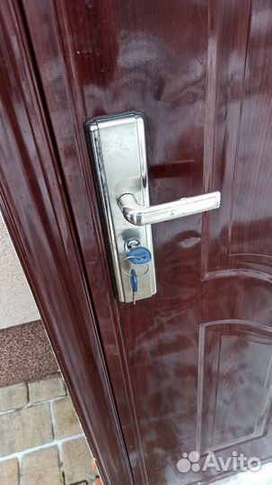 Дверь входная железная бу