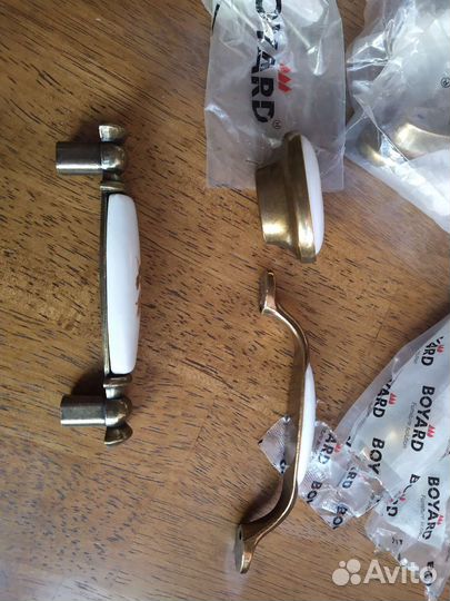 Ручка мебельная