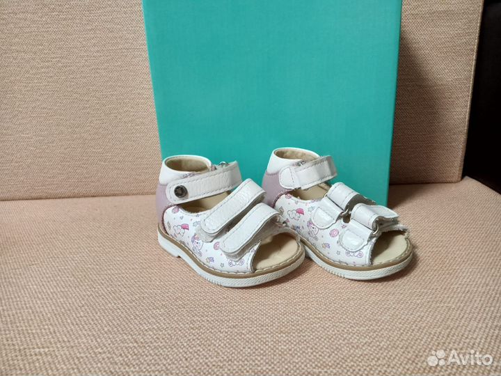 Сандалии для девочки tapiboo 18 размер