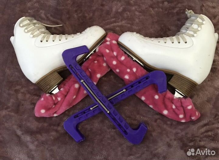 Коньки фигурные