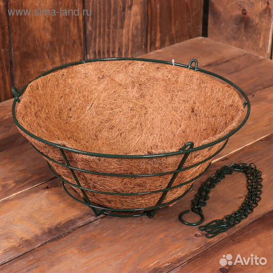 Подвесное кашпо с вкладышем из кокосового волокна