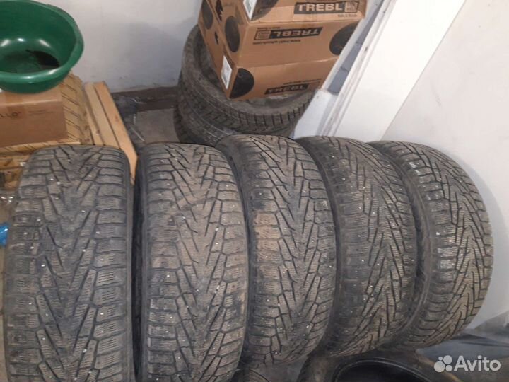 Nokian Tyres Hakkapeliitta 7 SUV 265/65 R17 116T