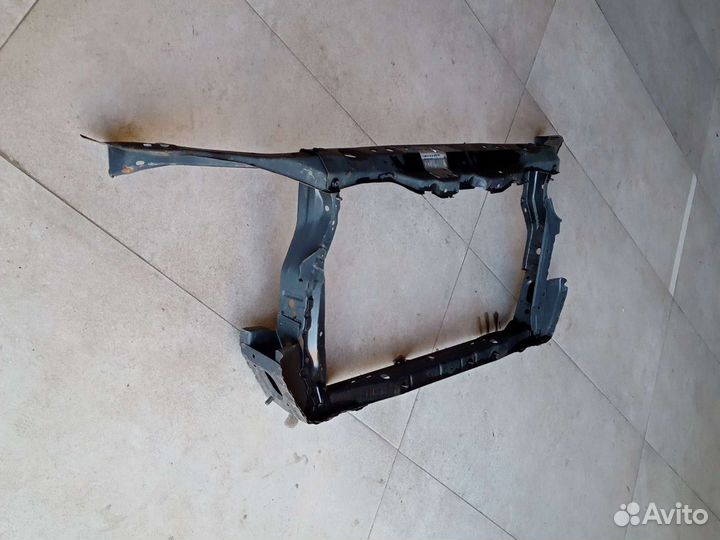 Передняя панель телевизор Toyota Camry v 30