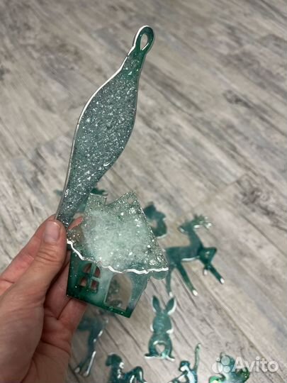 Елочные игрушки ручной работы из эпоксидной смолы